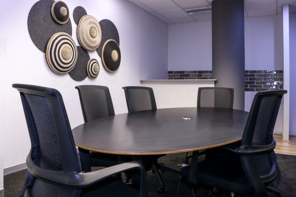 MosheCapital-Nov2019-LR-4303