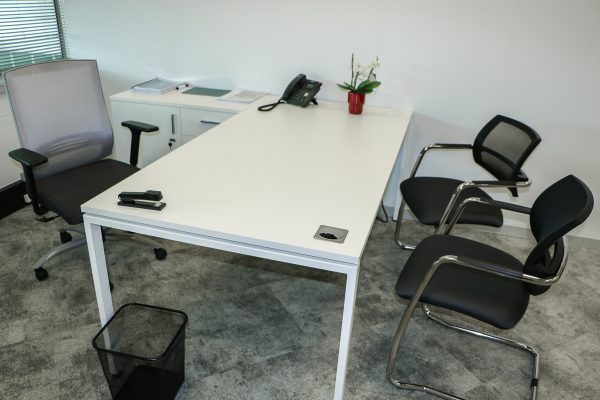 MosheCapital-Nov2019-LR-4337