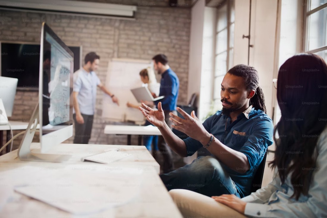 What trends shape how offices look and feel in South Africa in 2025